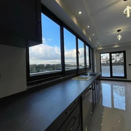 Btl House Ξενοδοχείο