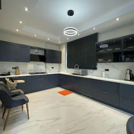 Btl House